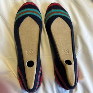 Rothy’s merino navy ribbon stripe flats - brand new - never worn - size 12